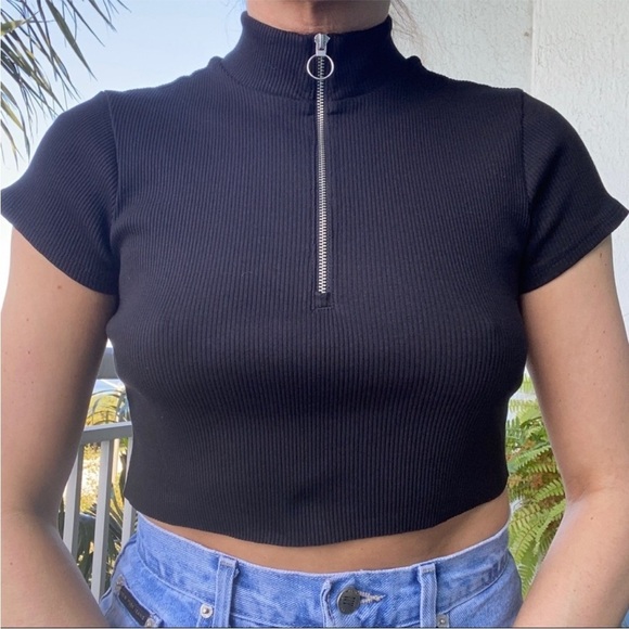 Express Y2k Ribbed Zipper Crop Top - Picture 4 of 8